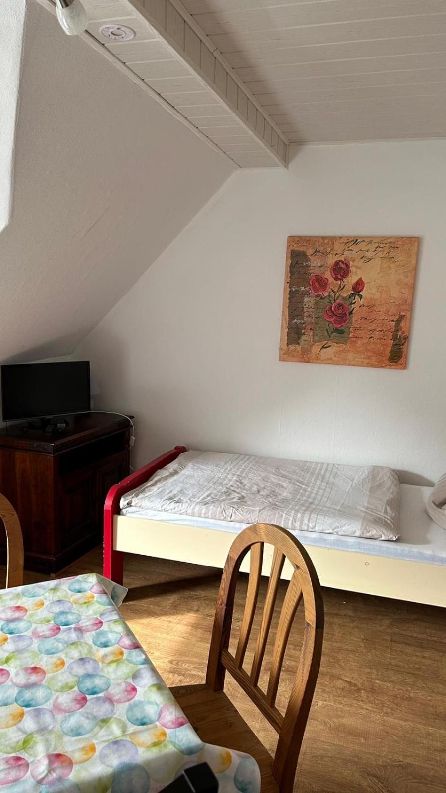 Апартаменты Ferienzimmer / Monteurzimmer Rostocker Heide Klein Kussewitz Экстерьер фото